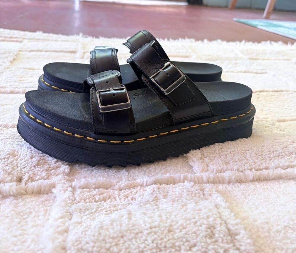 Dr Martens Myles Brando Leather Buckle Slide Sandal Black W9 M8 EU41 UK7 EUC